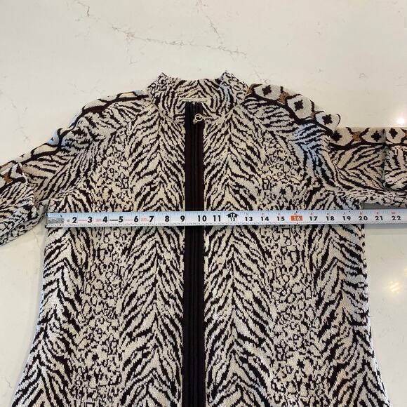St. John Sport Vintage Wool Animal Print Sweater Jacket Full Zip Rare Pattern - Picture 8 of 10